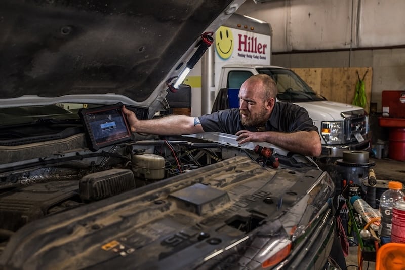Benefits of an Independent Truck Repair Shop 